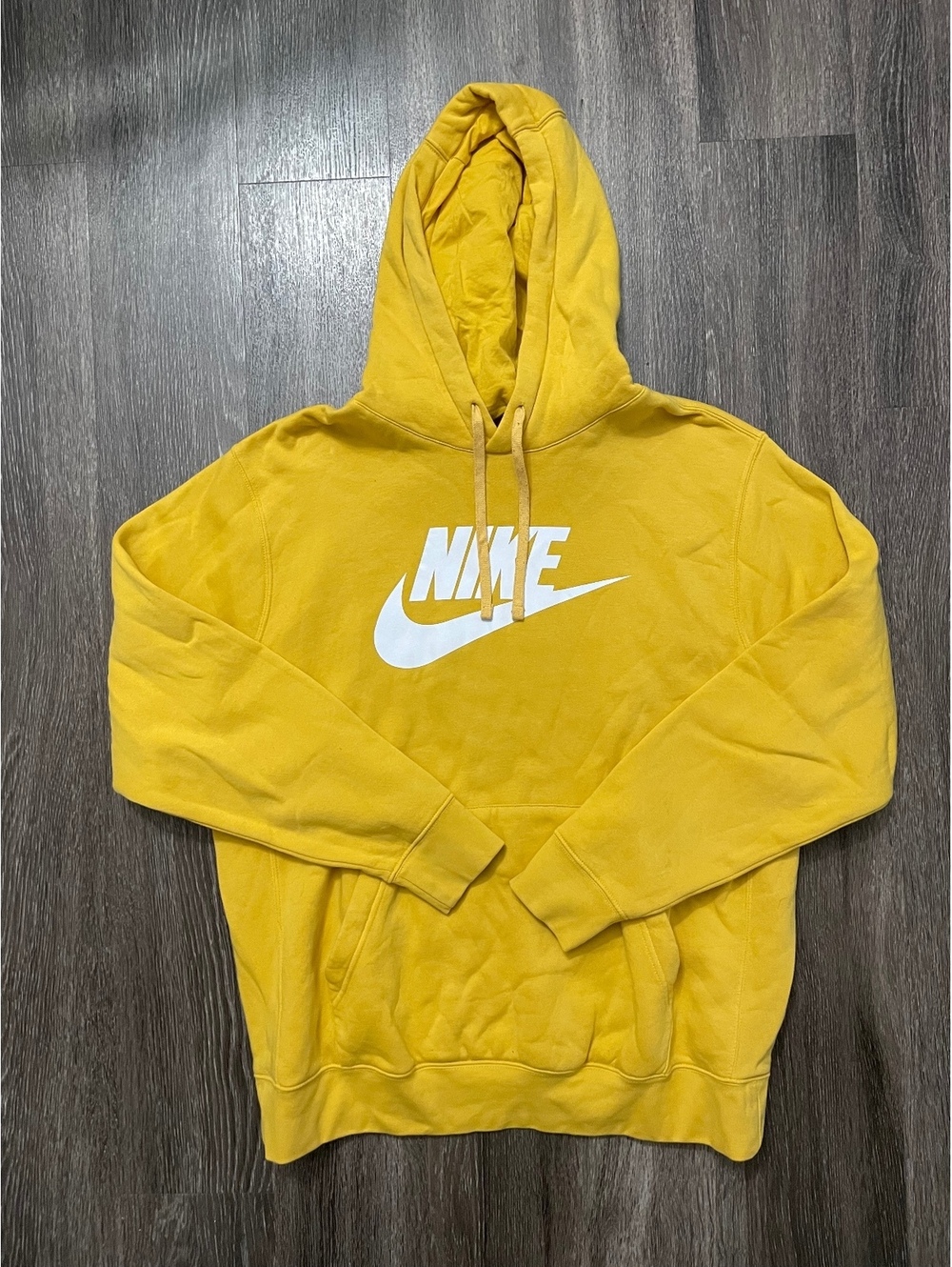 Nike Club Fleece Graphic Hoodie
